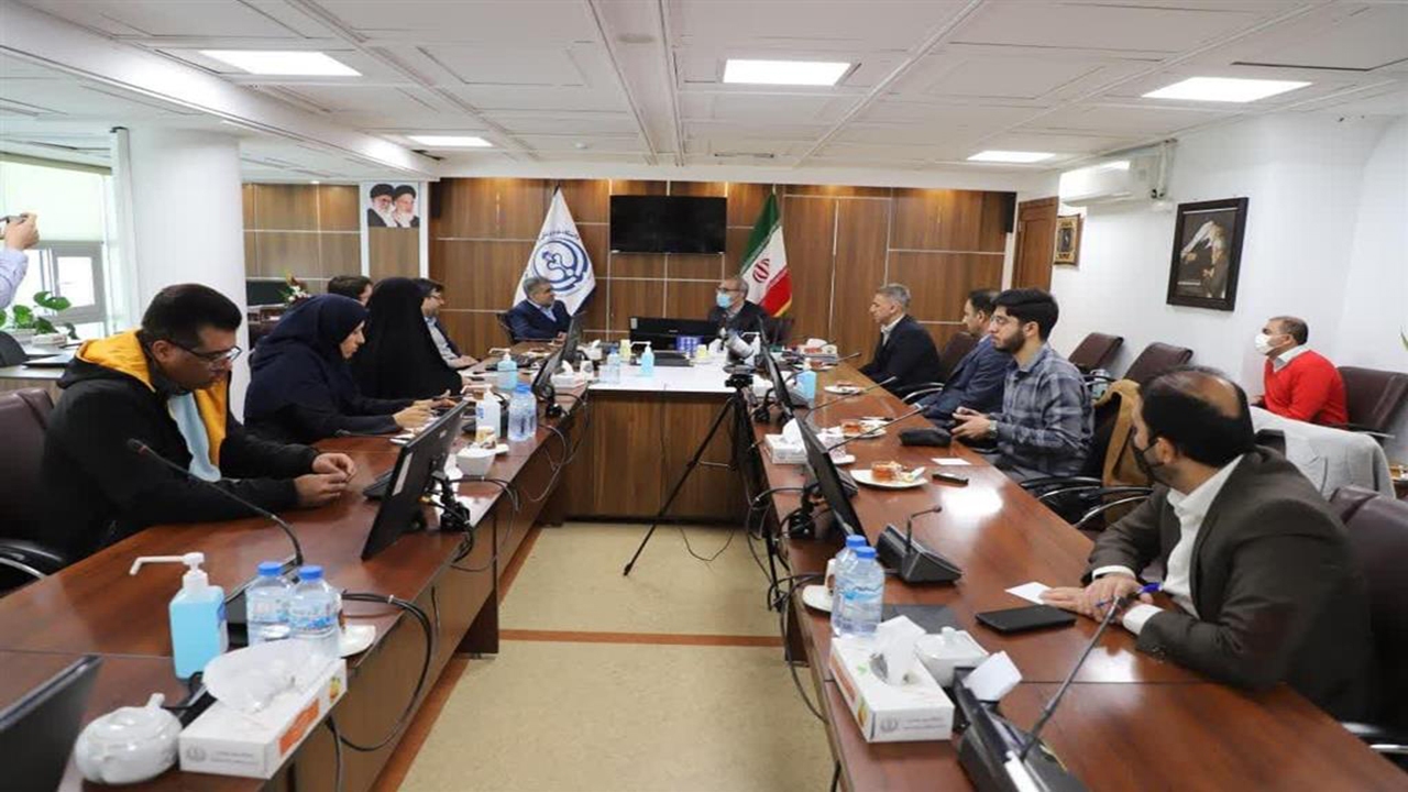 اهمیت تبیین جایگاه پرستاران در نظام سلامت/ تامین مطالبات پرستاران پیگیری می‌شود