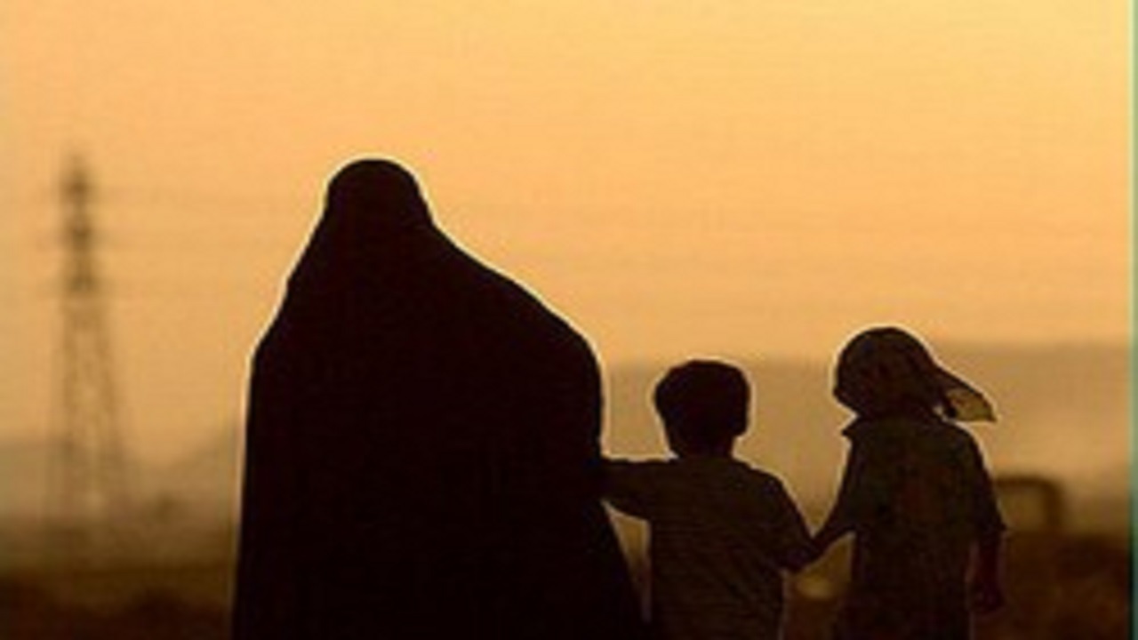 چتر  حمایتی بهزیستی بر سر بیش از ۳۰ هزار زن سرپرست خانوار خوزستانی