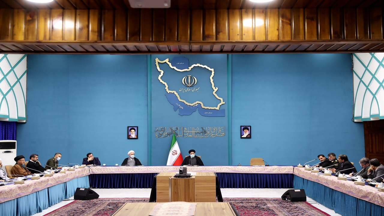 بررسی گزارش وضعیت امنیت و مقابله با حملات سایبری