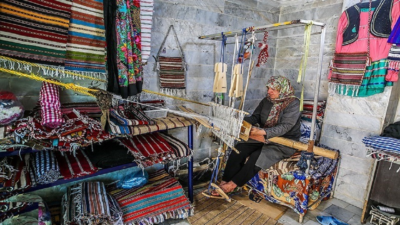 آلاشت شهر ملی جاجیم می شود