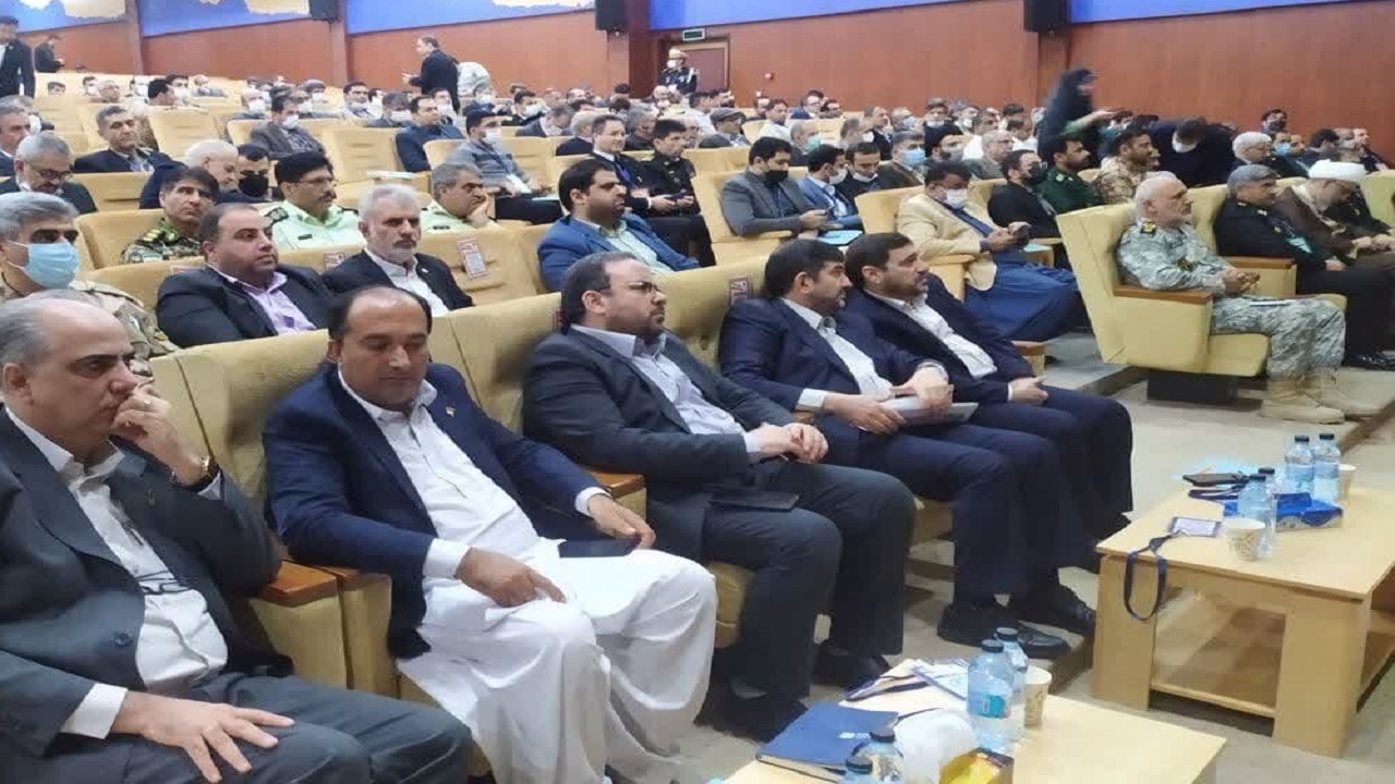 ایجاد بندری بزرگ در سواحل مکران در دستور کار است