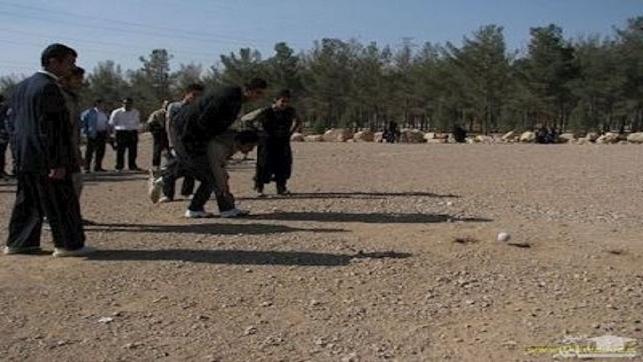 ثبت ملی بازی "دست چاله" روستای وندرآباد اسدآباد