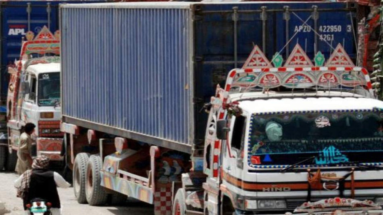 پاکستان و افغانستان توافق تجاری امضا کردند