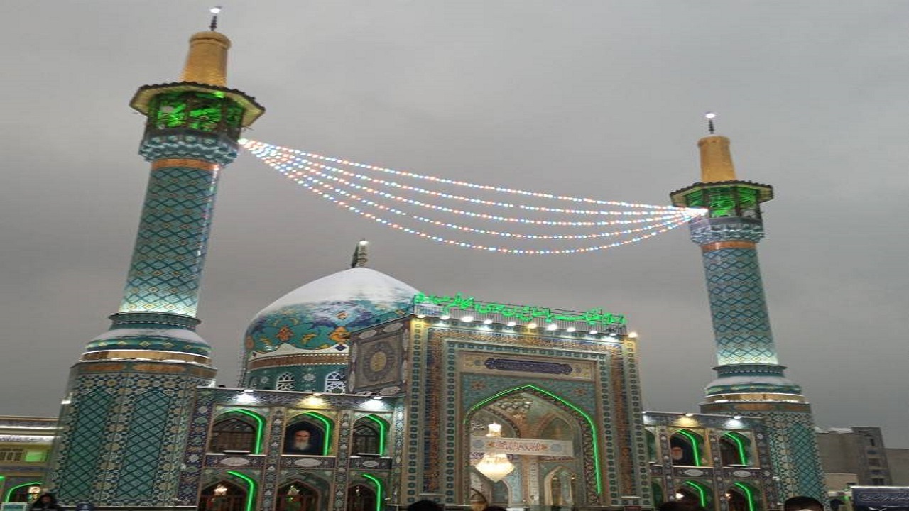 نقاره زنی خادمان امامزاده صالح (ع) در شب میلاد مادر سادات + فیلم