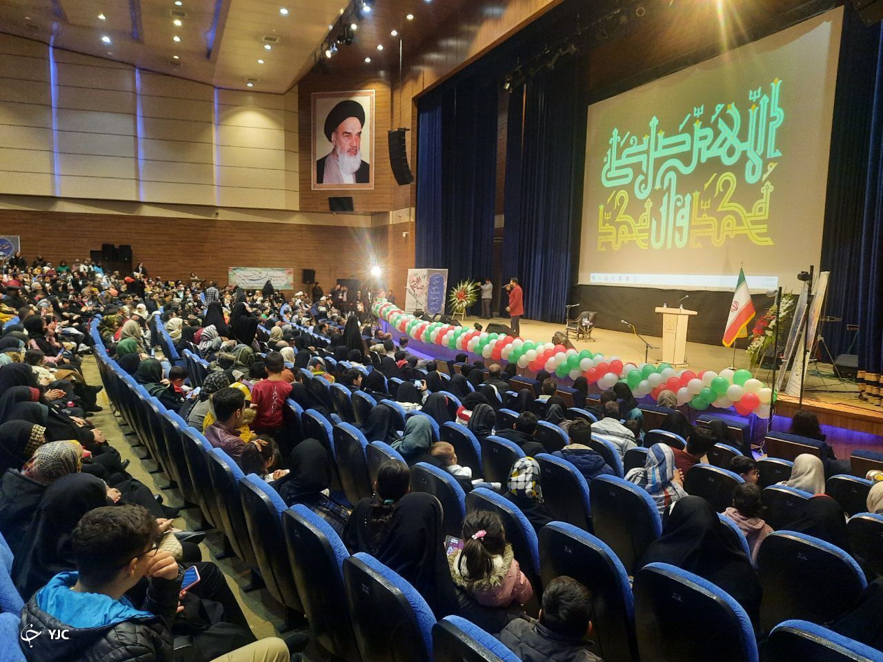 برگزاری جشن بزرگ روز مادر در ساوجبلاغ