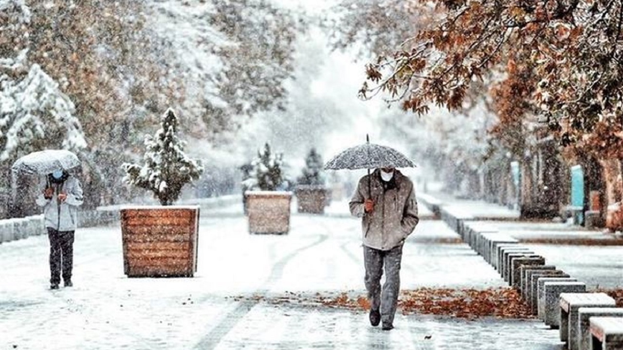 چشم اندازی به طبیعت برفی این روز‌های کشور + فیلم و تصاویر
