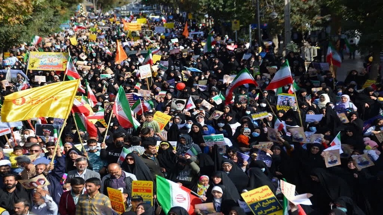 مــردم انقــلابی ایران در محکومیت دخالت دولت‌های غربی راهپیمایی کردند