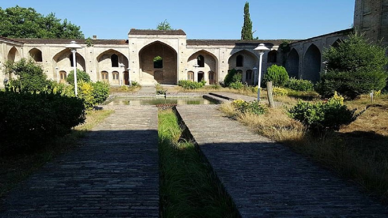 تلاش برای ثبت ملی غذا‌های محلی فرح‌آباد