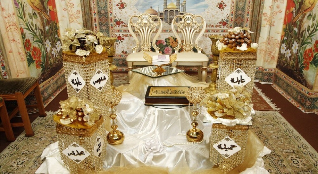 آغاز پیوند آسمانی بیش از ۱۰۰ زوج جوان در حرم حضرت معصومه (س)