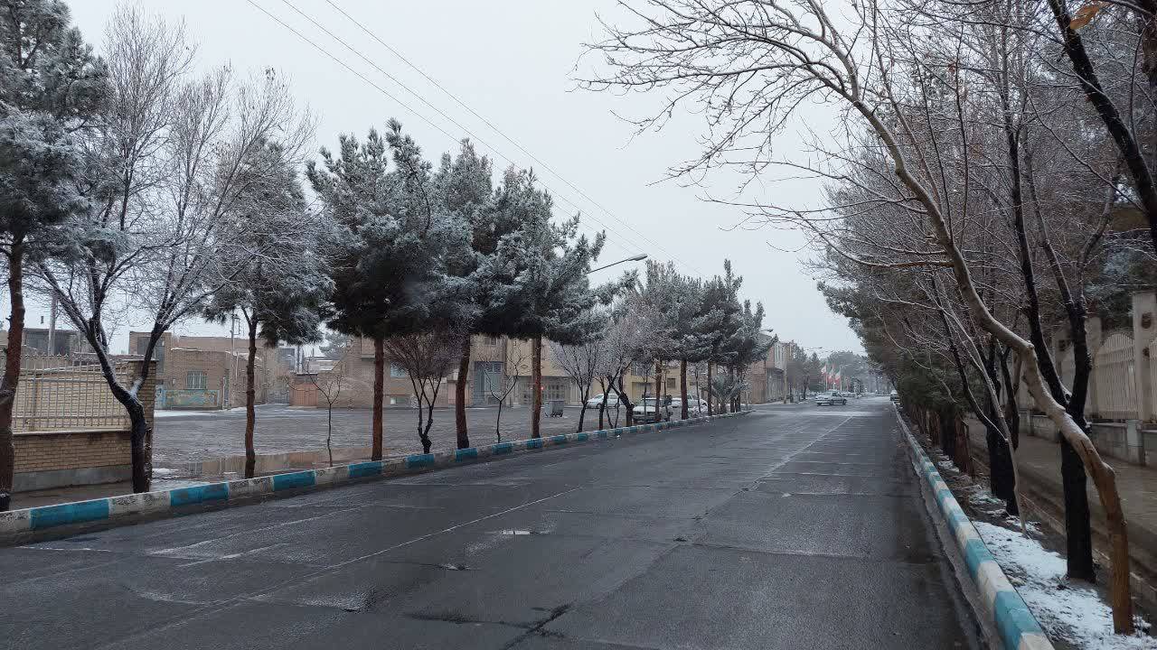 نائین