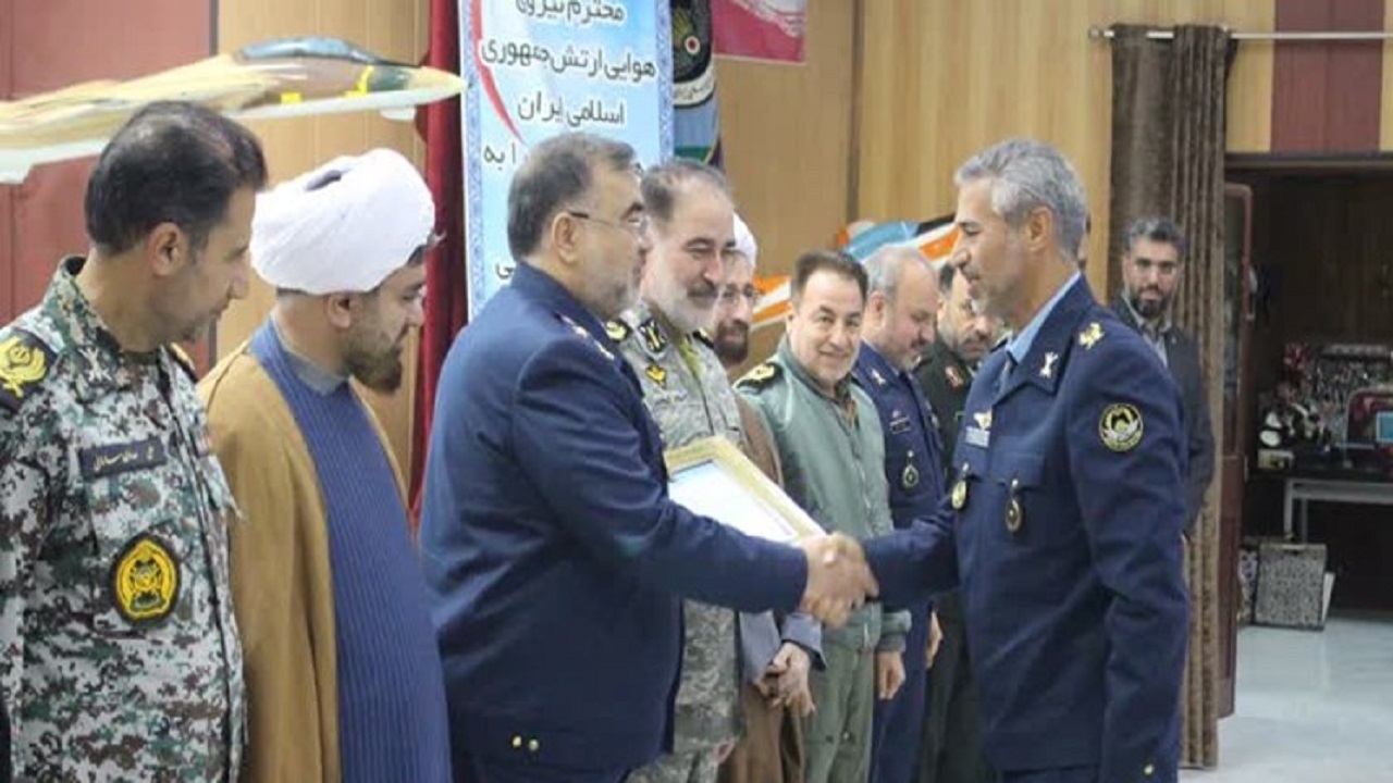 معرفی فرمانده جدید پایگاه شکاری شهید عباس بابایی اصفهان