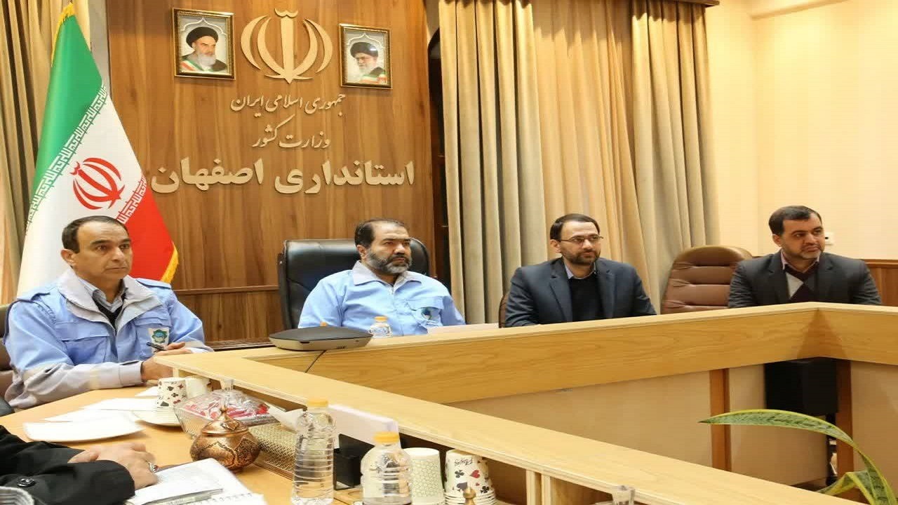 از مدیریت مصرف انرژی تا اجبار به استفاده از مازوت در نیروگاه شهید منتظری