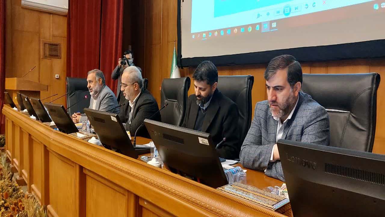 آماده‌سازی ۵ شهرک انرژی خورشیدی در استان کرمان