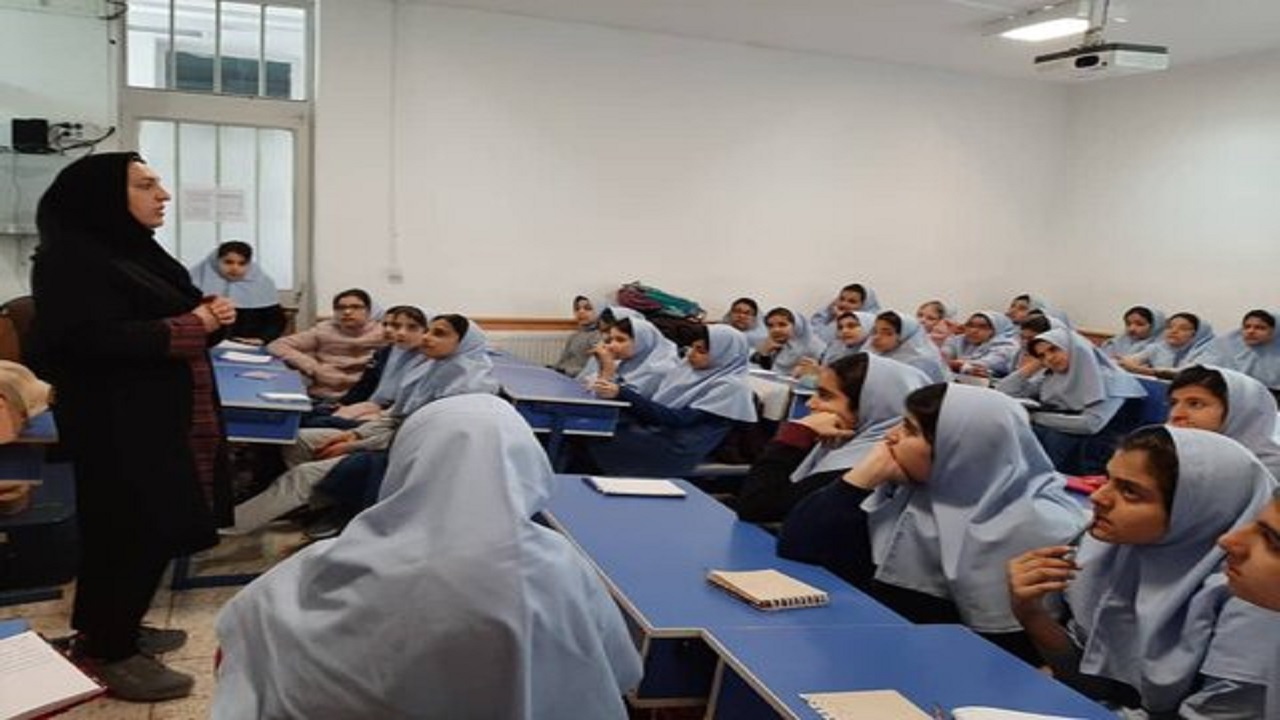 تا حدودی افت تحصیلی در دانش‌آموزان مشاهده می‌شود