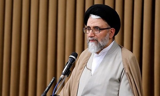دشمن به دنبال در هم شکستن استقامت مردم ایران است