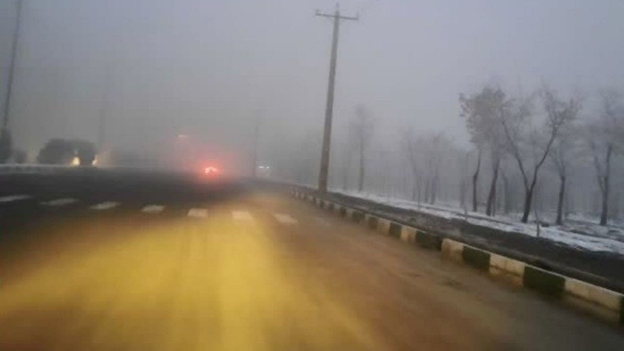 مه گرفتگی در اکثر جاده‌های استان مرکزی