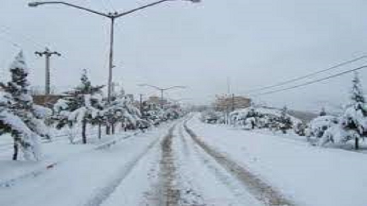 همه راه‌های ارتباطی تویسرکان باز است