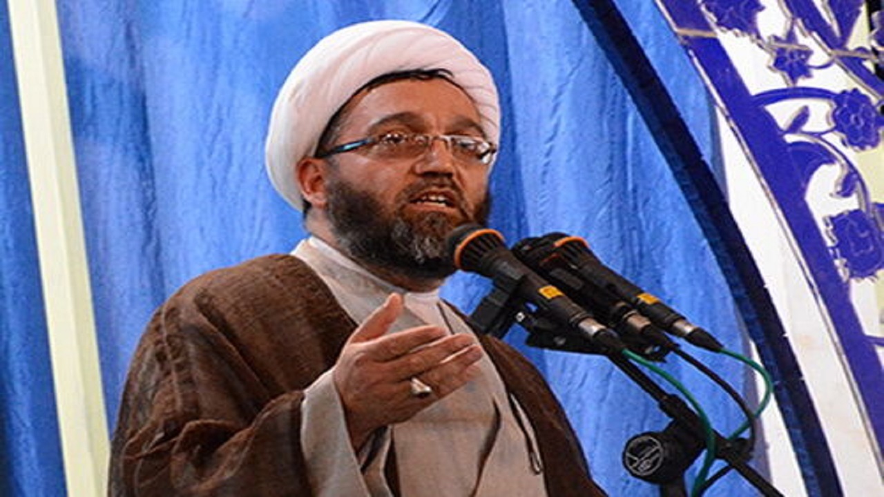 جهاد تبیین و روشنگری در جامعه امری حیاتی است
