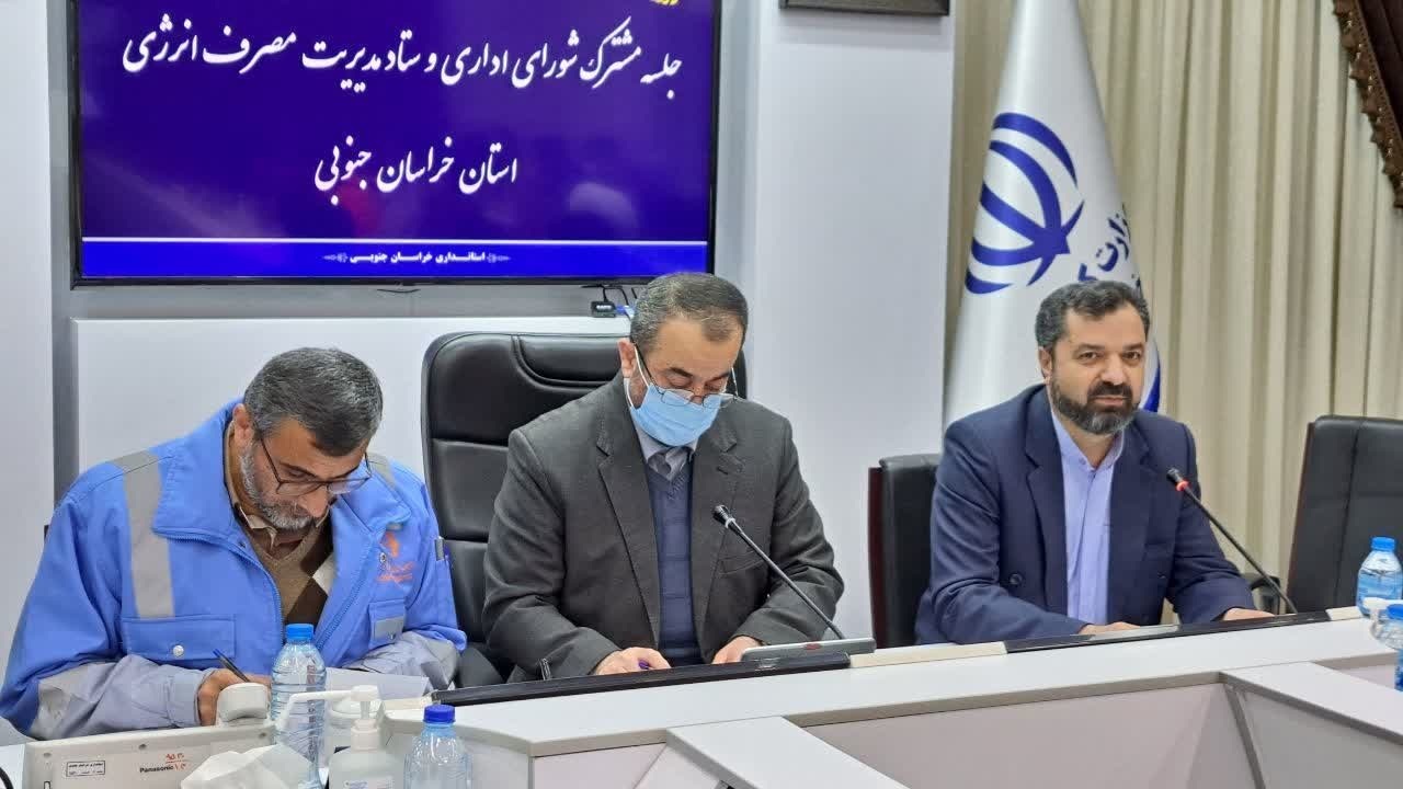 دستگاه‌های اجرایی برنامه‌‌های دهه فجر را به استانداری ارسال کنند