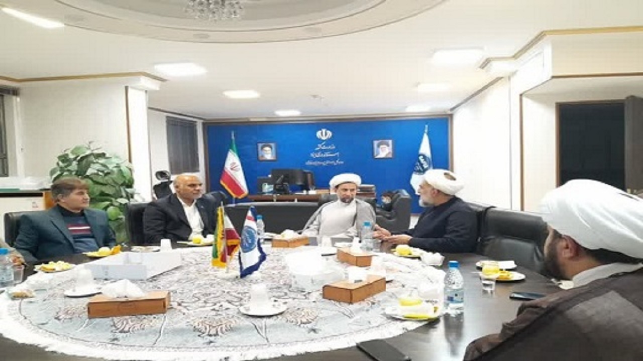 دیدار مدیرکل امور اتباع و مهاجرین خارجی استان یزد با معاون فرهنگی دفتر رهبر معظم انقلاب در سوریه