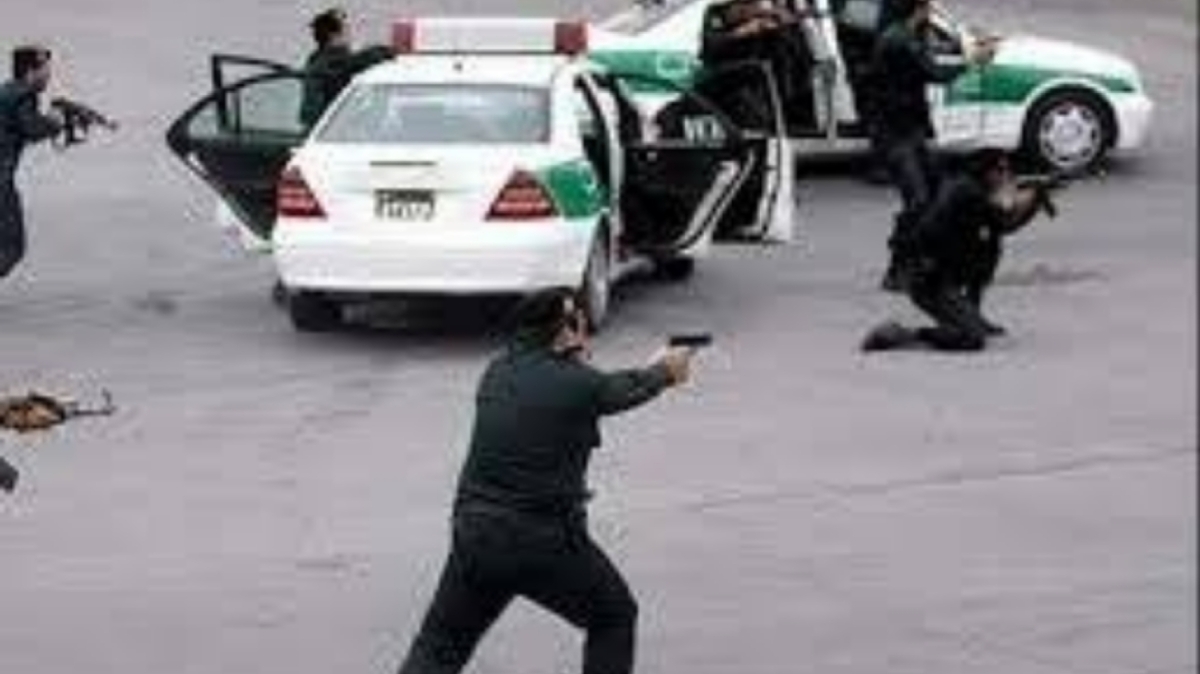 کشف راه فرار مخفی در خانه قاچاقچی مکزیکی + فیلم