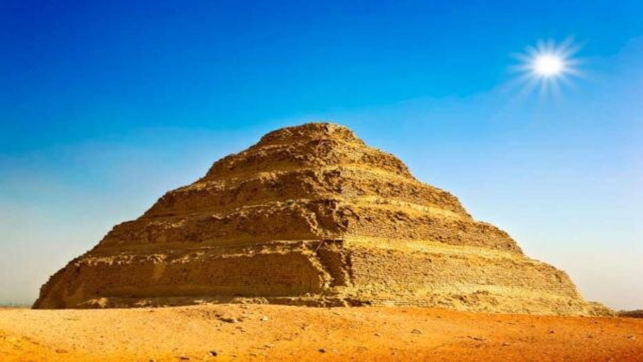 گورستانی به وسعت تاریخ مصر باستان