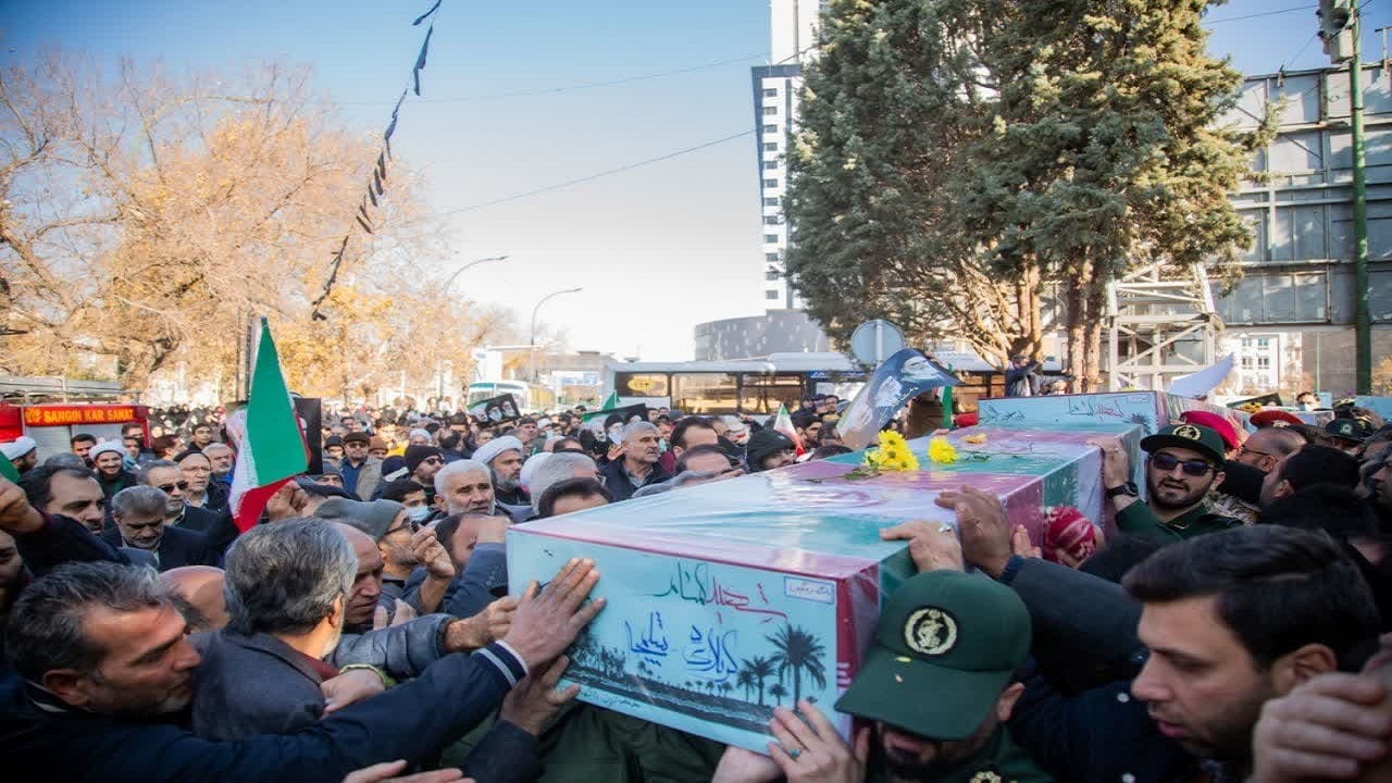 استقبال از پیکر مطهر شهدای گمنام در قزوین
