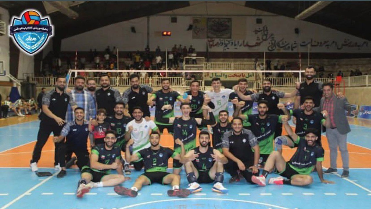 صعود مقتدرانه گلفام آمل به نیمه نهایی لیگ یک والیبال