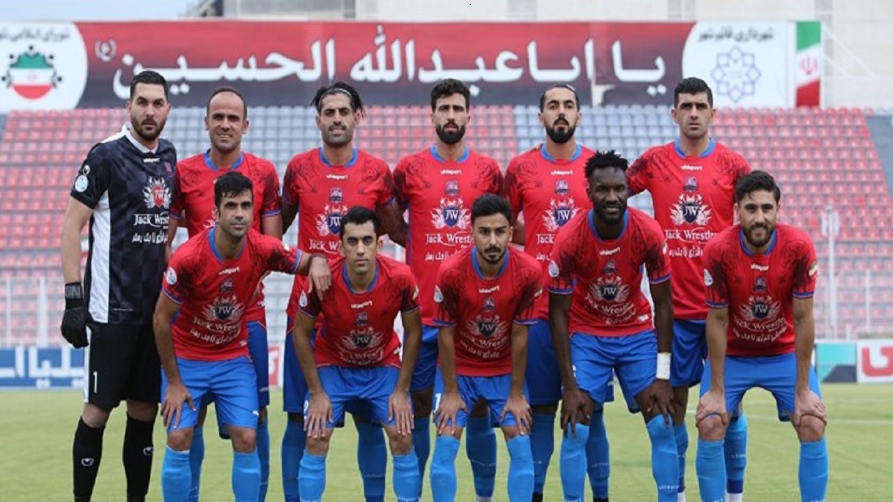 بازی هوادار و نساجی باز هم به تعویق افتاد