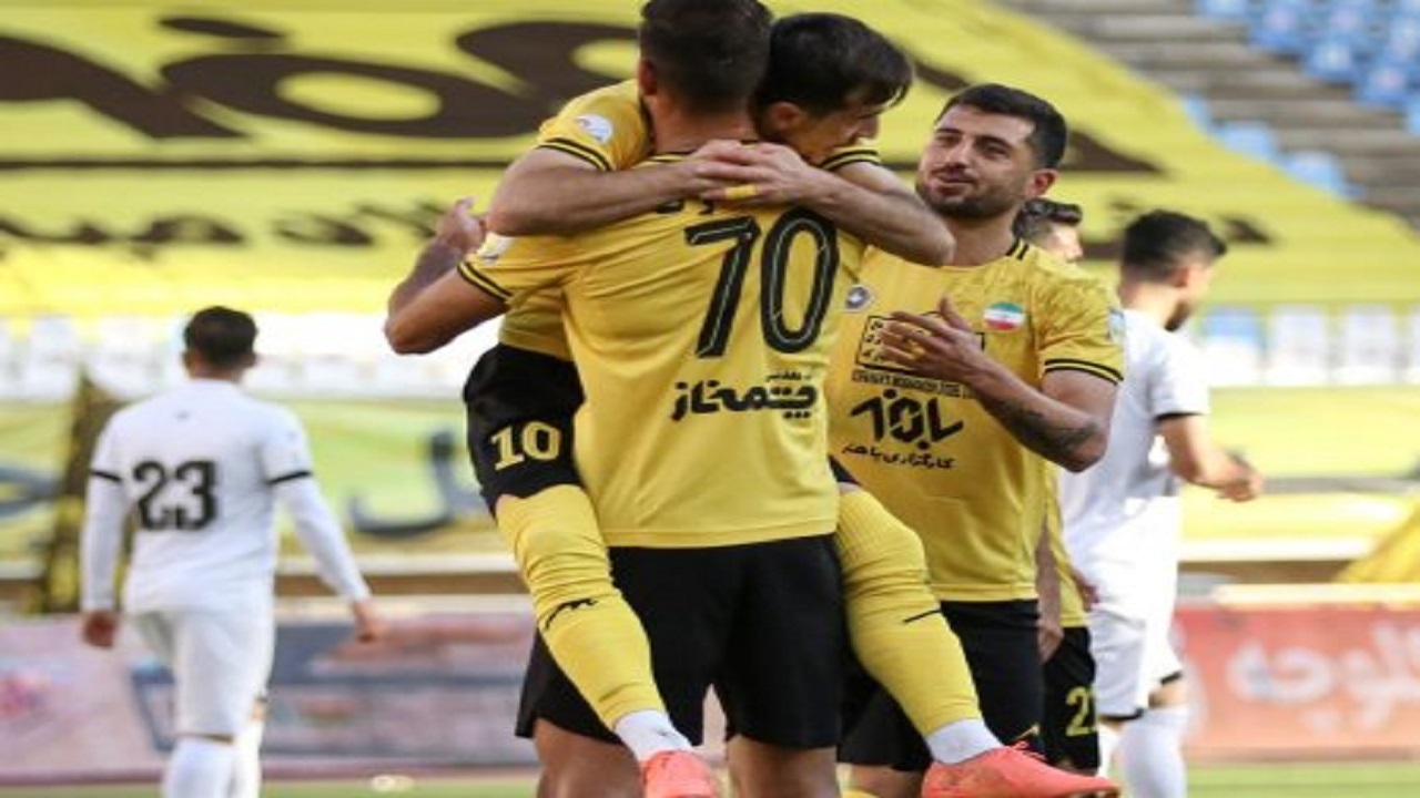 تساوی خانگی هوادار مقابل نفت مسجد سلیمان/ سپاهان حریفش را گلباران کرد