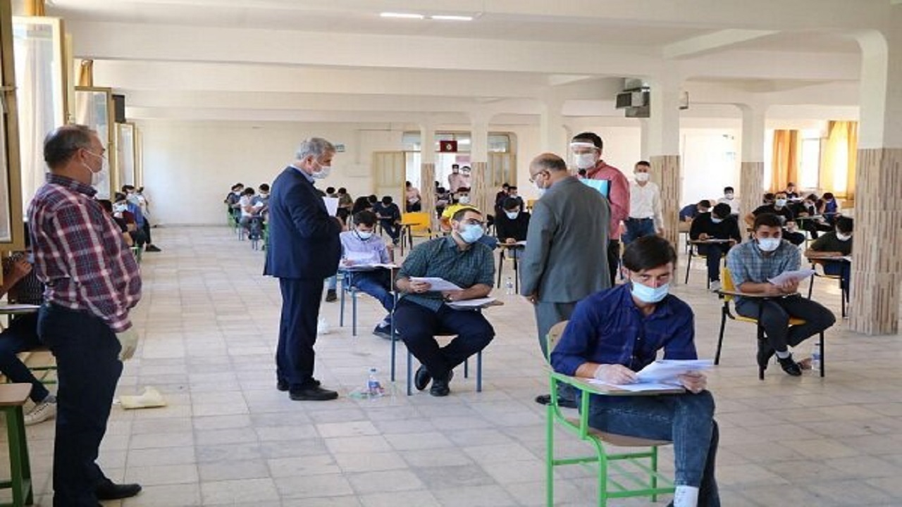 روز دوم برگزاری آزمون سراسری در قزوین