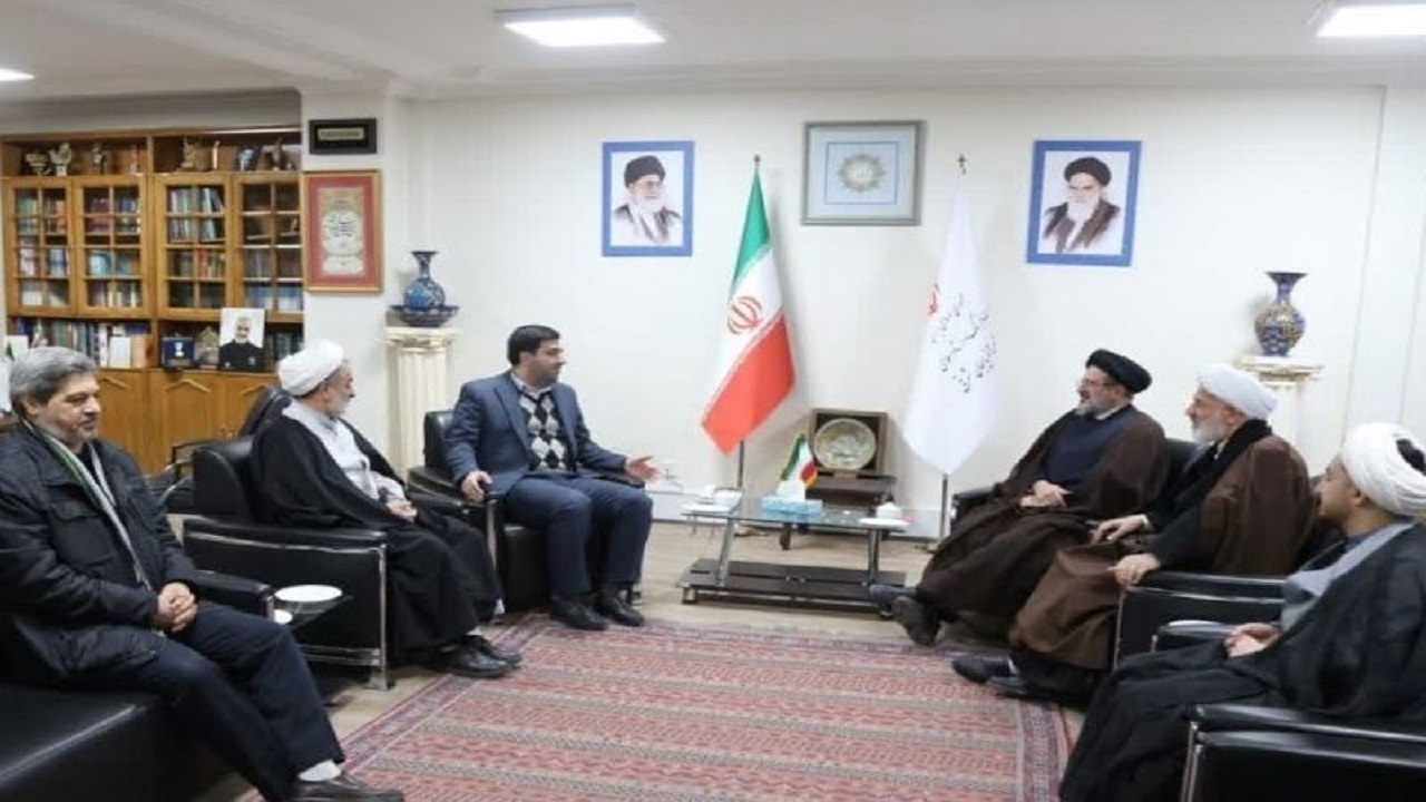 بسط فرهنگ اسلامی در سطح بین‌المللی رسالت حوزه‌های علمیه است