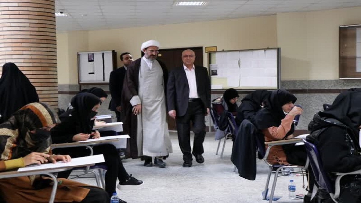برگزاری آزمون سراسری کنکور ۱۴۰۲ در دانشگاه علم و صنعت