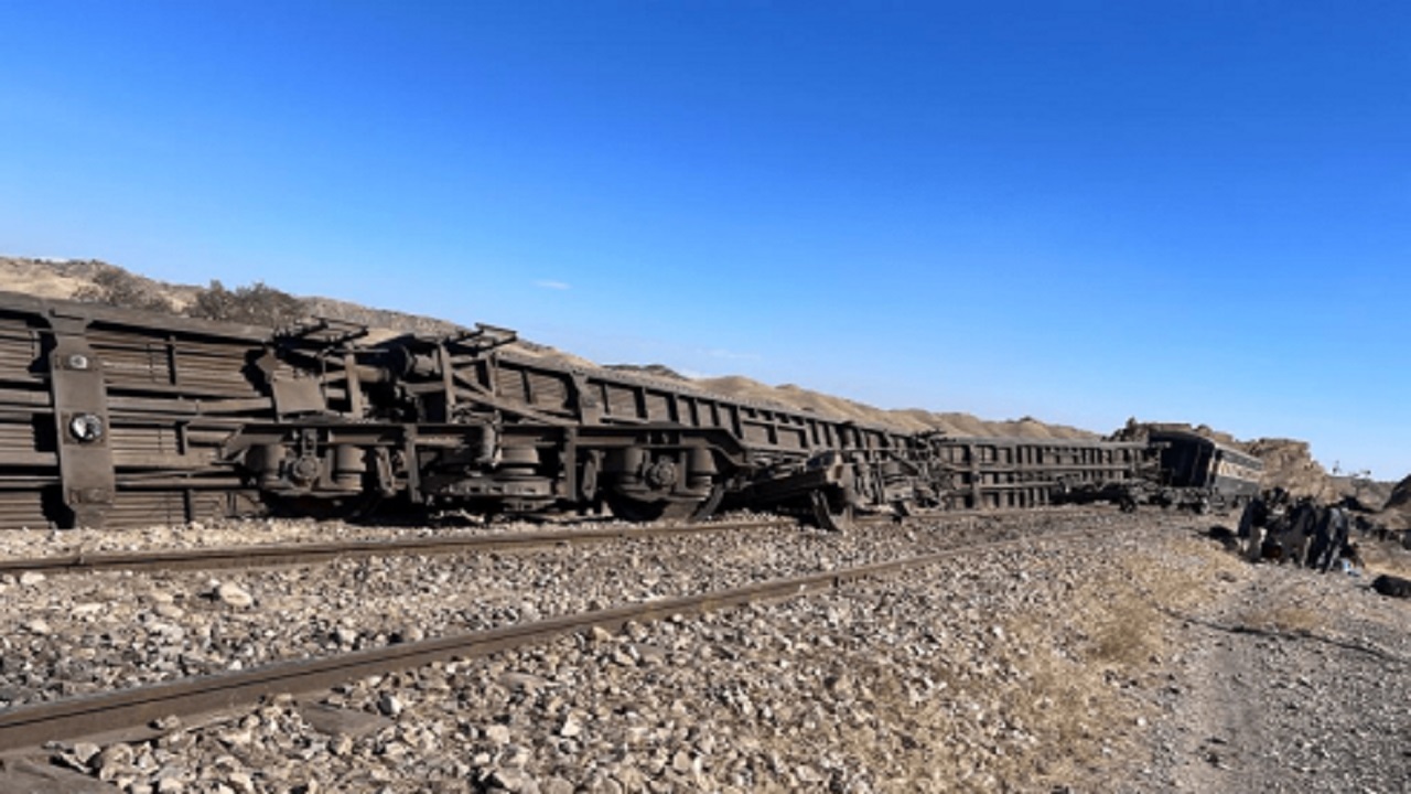 ۸ زخمی بر اثر انفجار در مسیر خط آهن پاکستان