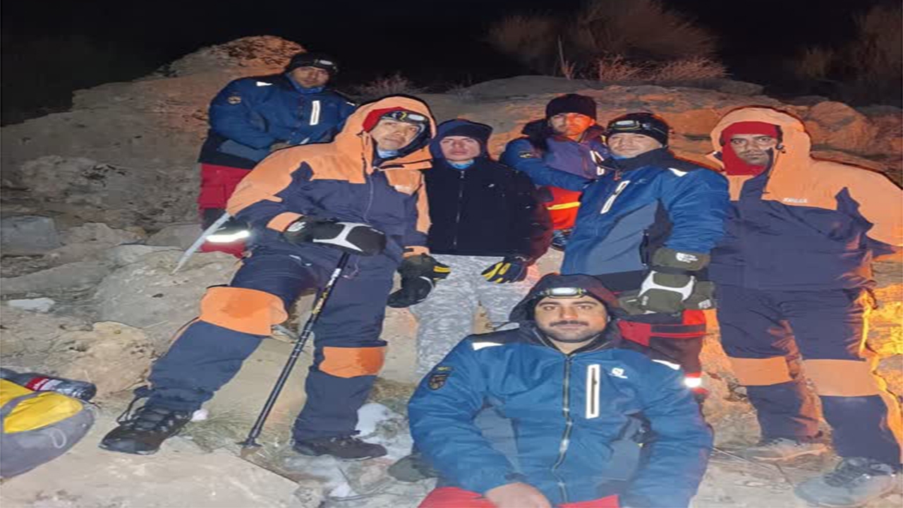 نجات کوهپیمای گمشده در کوه دراک شیراز