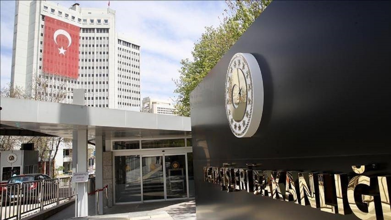 ترکیه سفیر سوئد را در پی دادن مجوز اهانت به قرآن احضار کرد