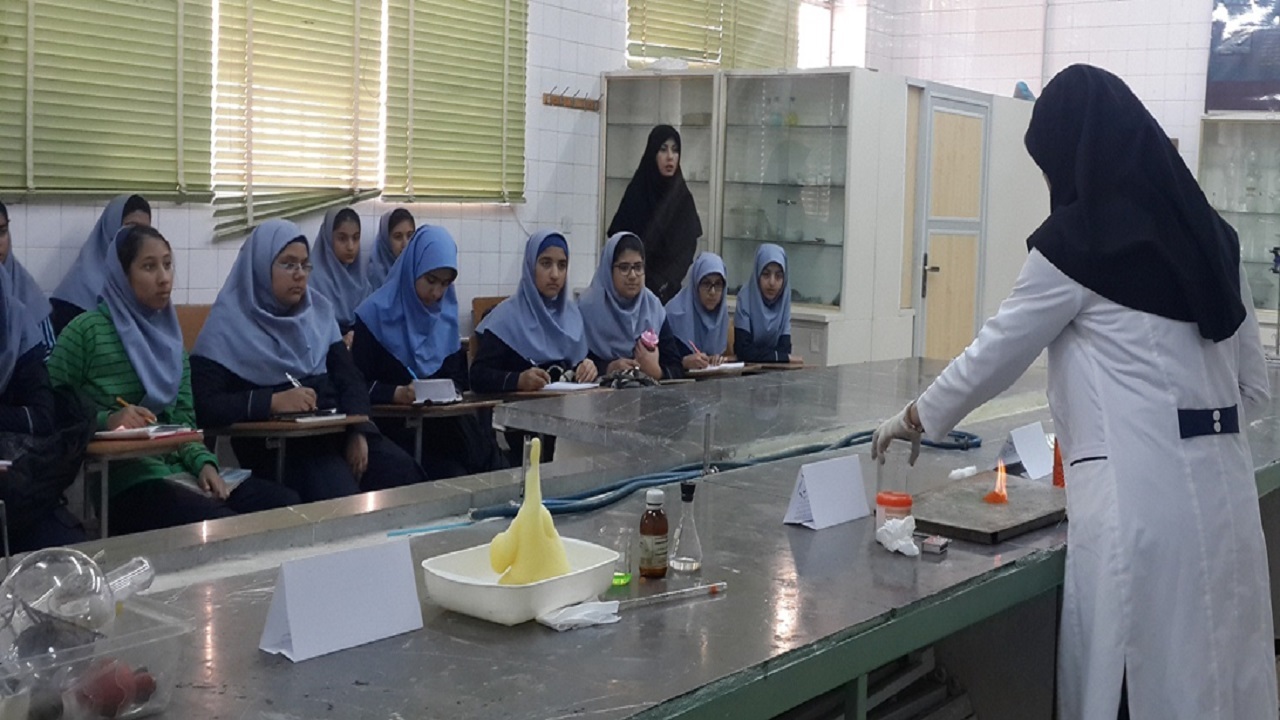 پژوهش سرای دانش آموزی گرگان، فاقد تجهیزات و امکانات