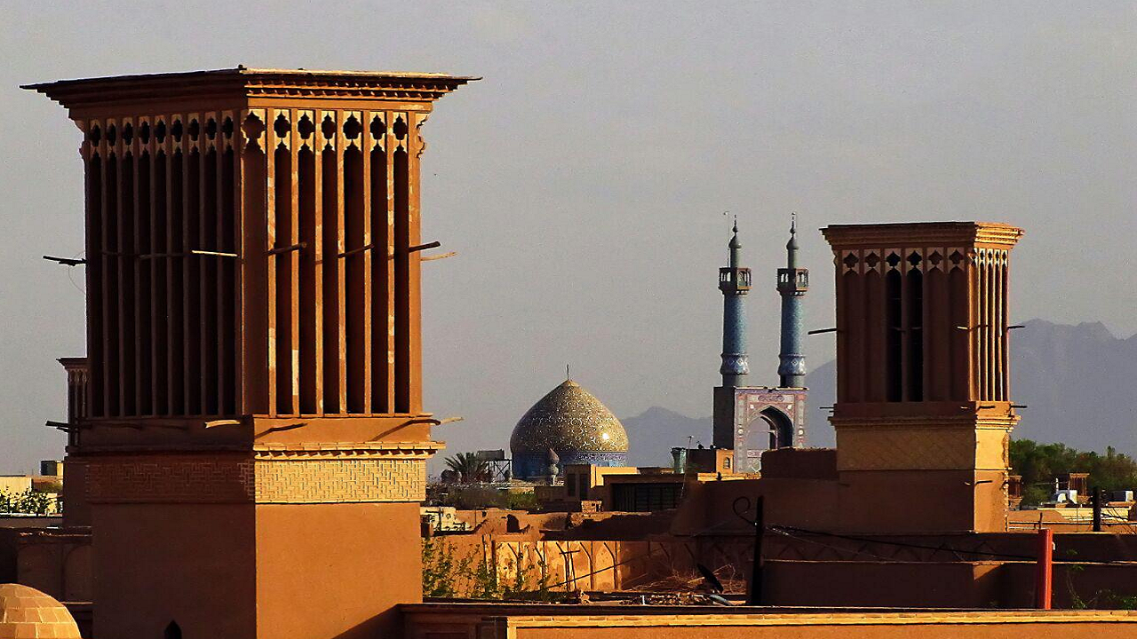 گردشگری یکی از ستون‌های اساسی توسعه استان یزد است