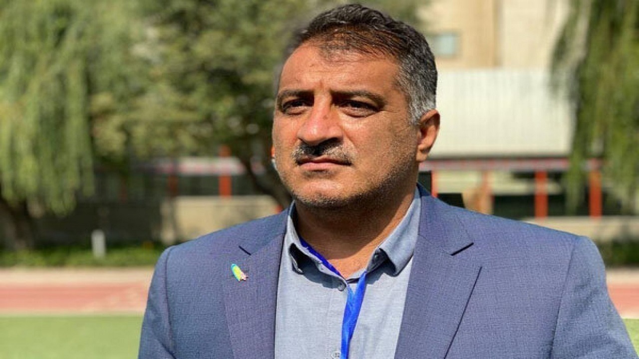 حضور مربی آمریکایی حدادی منوط به تایید کمیسیون وزارت ورزش است