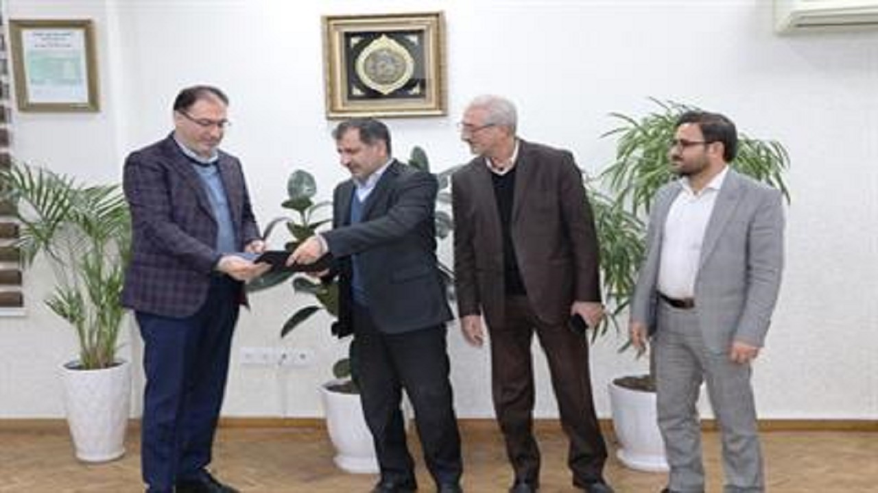 راه اندازی مرکز مهارت آموزی در کارخانه چوب و کاغذ