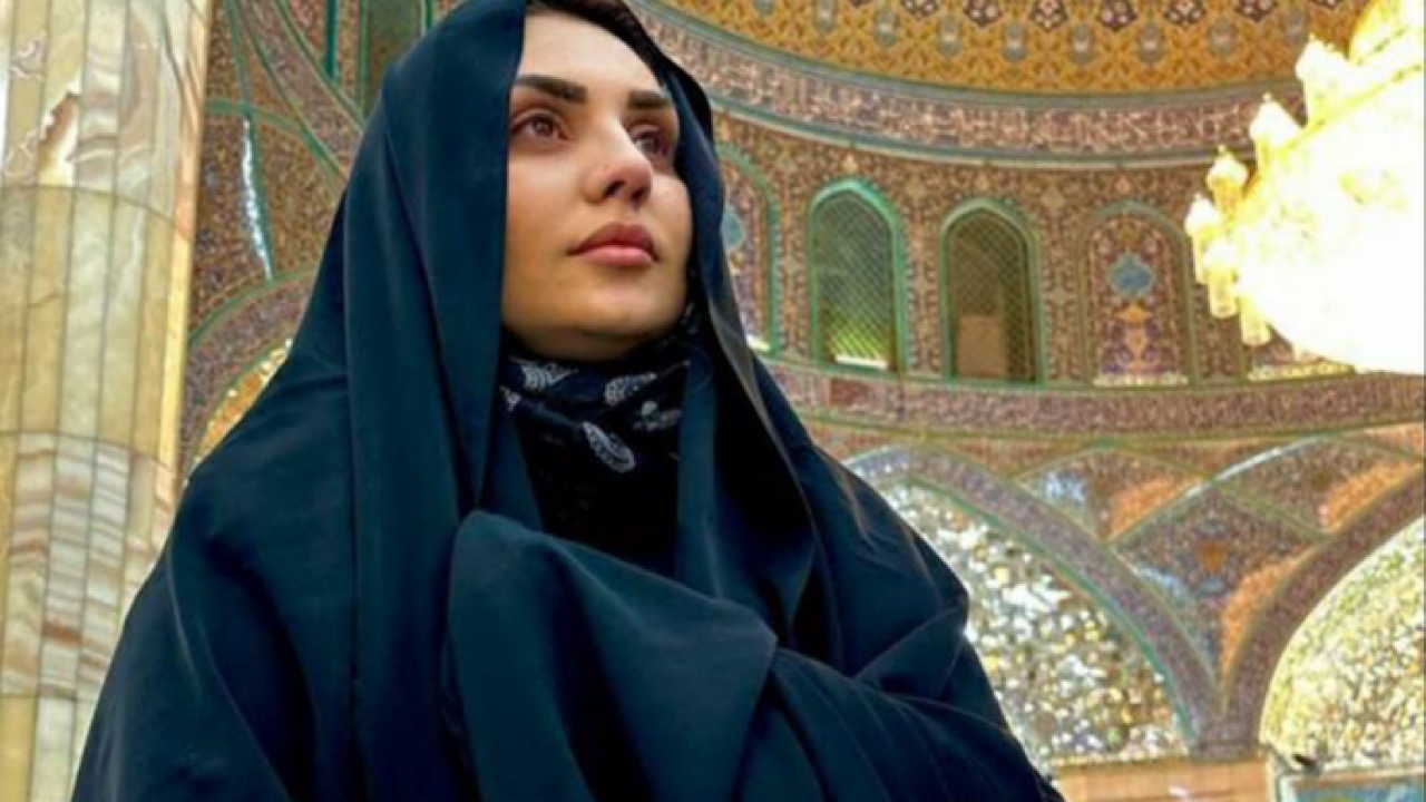 سفر خواننده مشهور آذربایجانی به ایران + تصاویر