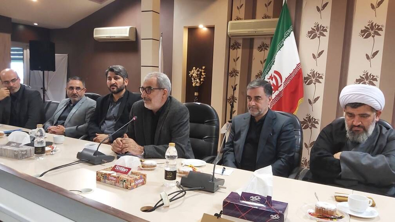 جذب ۱۰۰۰ دکتر معلم