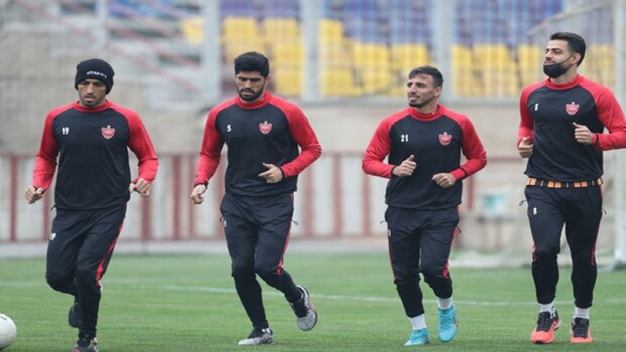 تمرین پرسپولیس یک ساعت نشد!