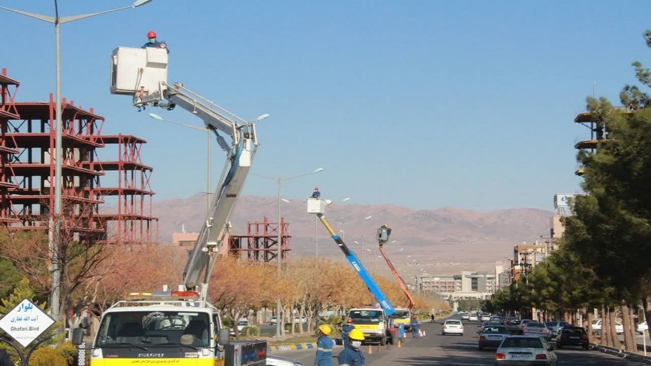 مشترکین خوش حساب شهر را روشن تر می کنند