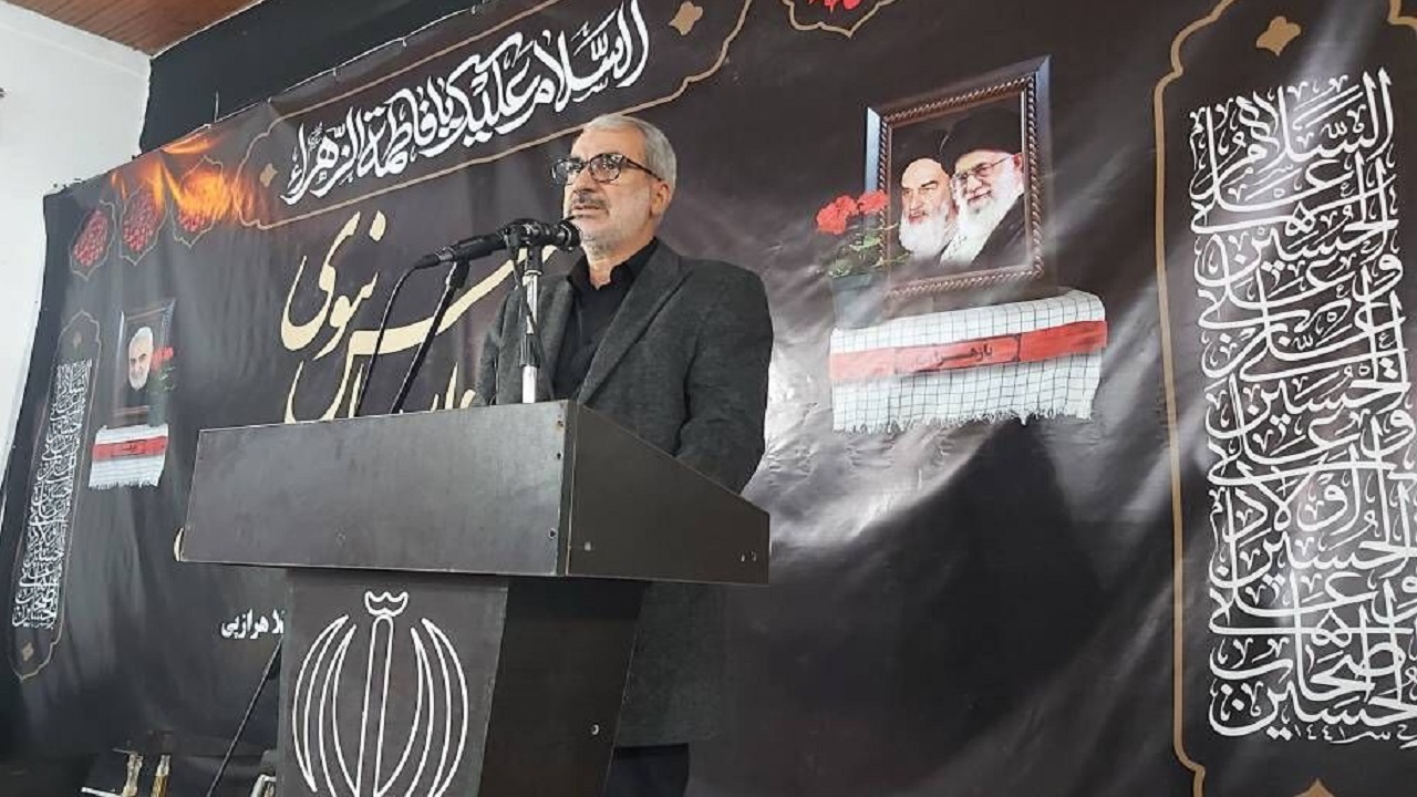 از خانواده ها می خواهم فرزندان خود را با فرهنگ ایثار و شهادت آشنا کنند