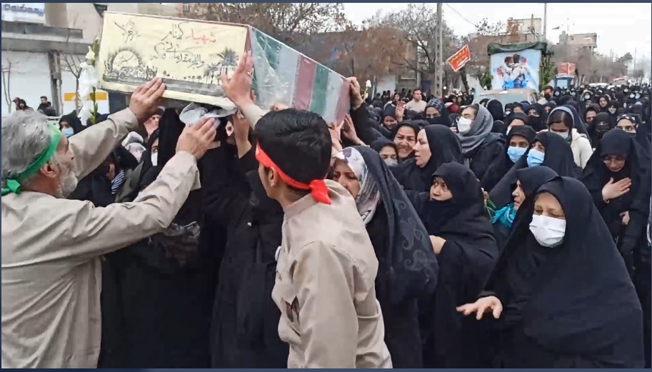 پیکر پاک شهدای گمنام در ملایر تشییع شد