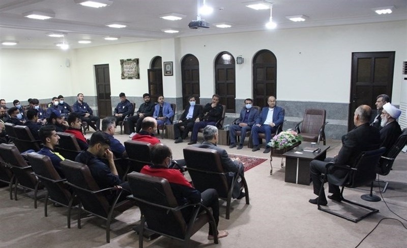 مجتمع استاندارد ویژه تیم ملی فوتبال ساحلی