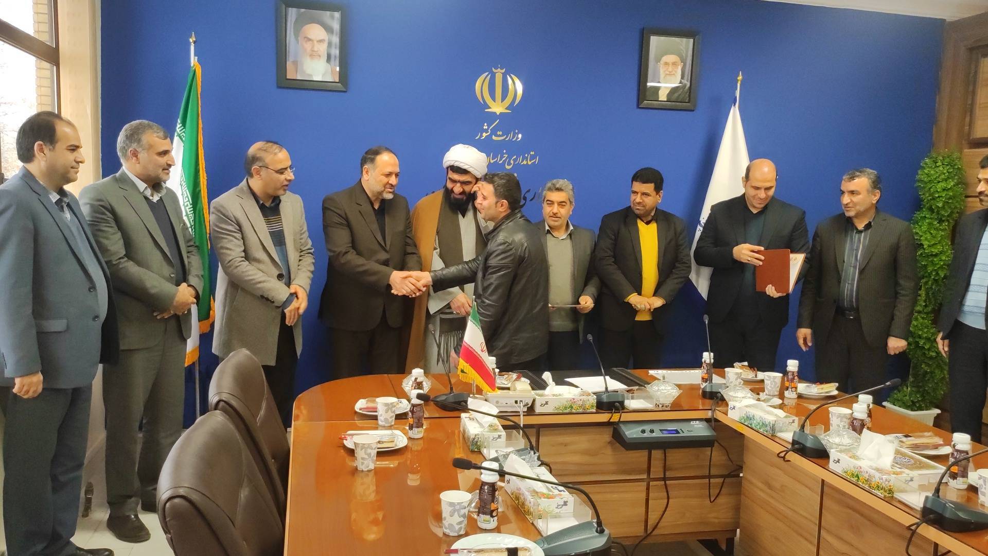 واگذاری مجوز سند مالکیت محل سکونت به ۴ هزار خانوار چنارانی در خراسان رضوی