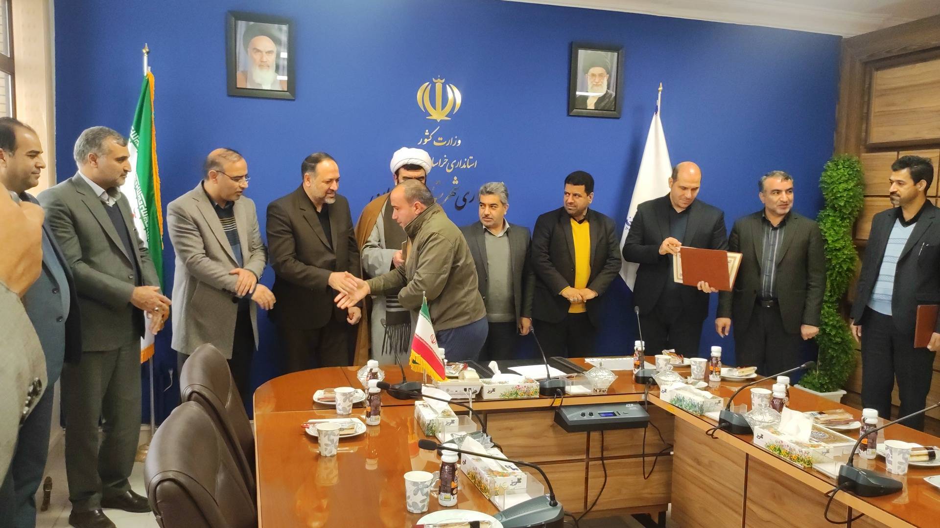 واگذاری مجوز سند مالکیت محل سکونت به ۴ هزار خانوار چنارانی در خراسان رضوی