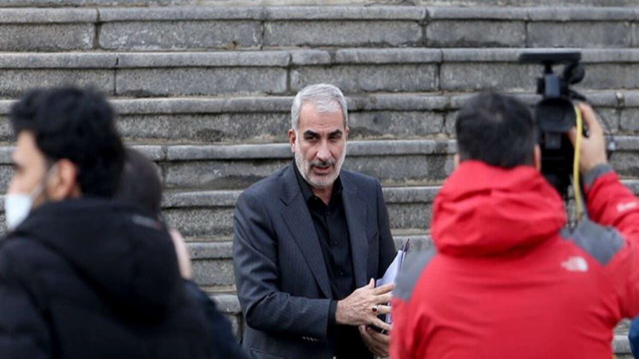 برای دانش آموزان اتباع شناسه صادر خواهد شد